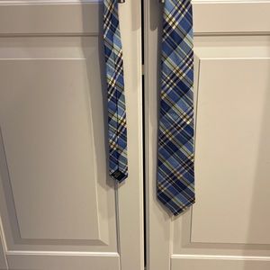 Lord and Taylor boys tie